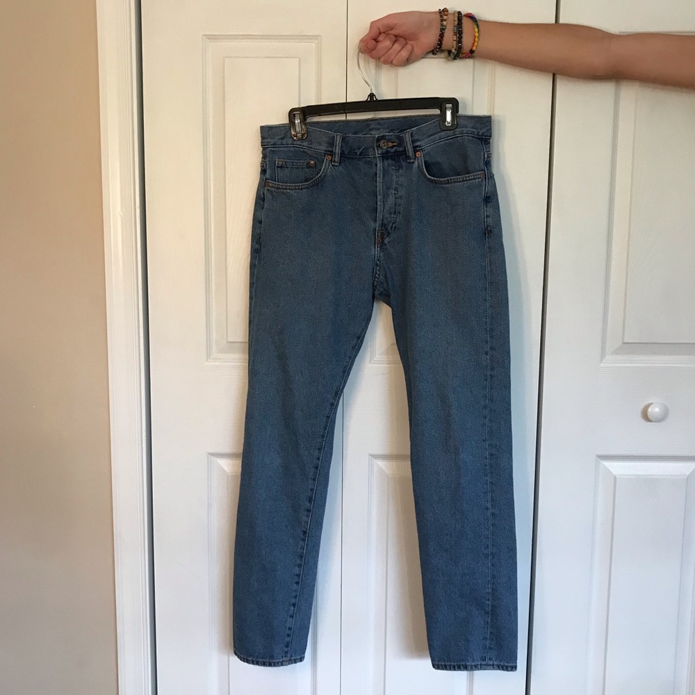 H&M Medium-Wash Jeans
